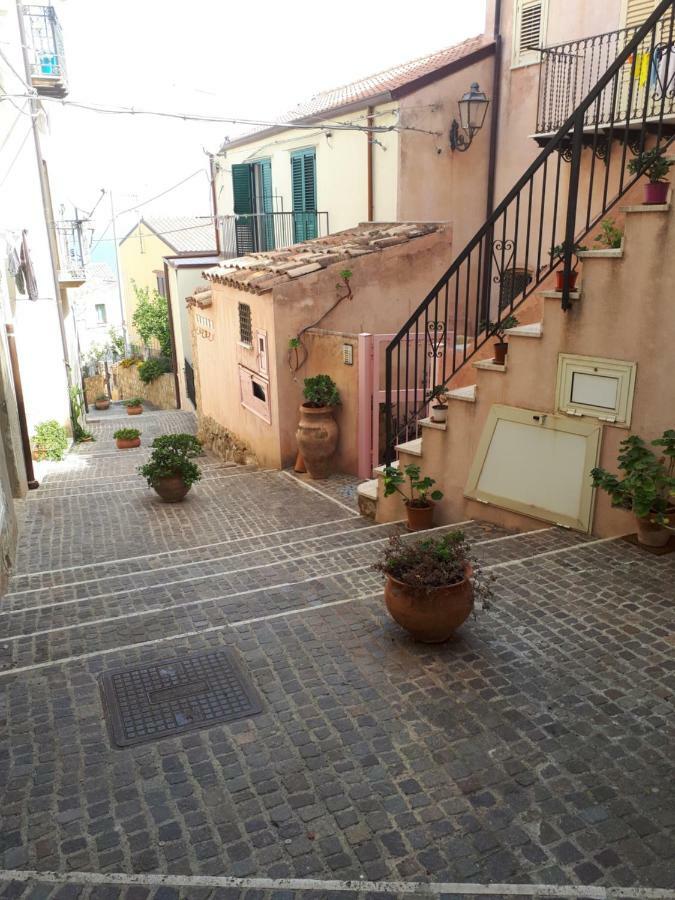 Villa Dea Del Borgo Sant'Ambrogio  Exterior foto